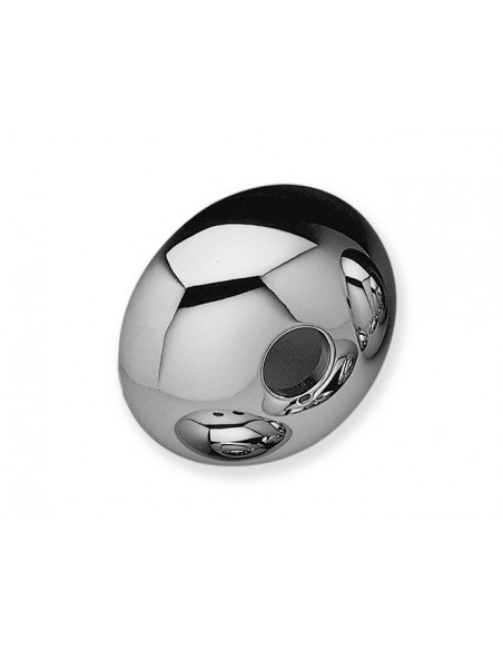 Chrome front hub cover