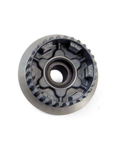 Clutch hub for